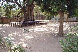 Grundst�ck vom Hotel