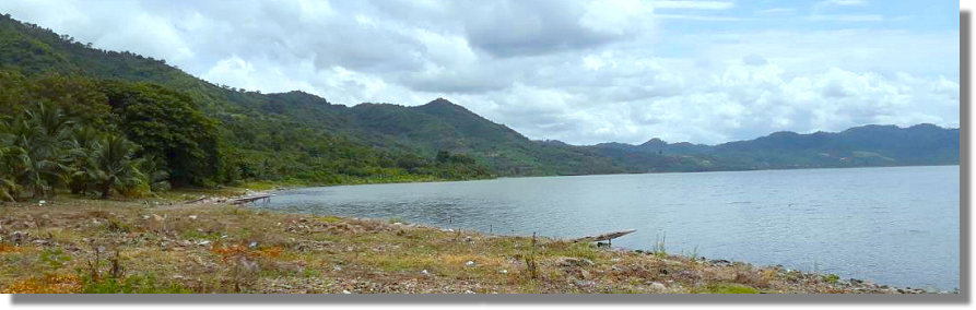 Baugrundstücke am Bosomtwe Lake Ghana Baugrundstücke am Bosomtwe Lake Ghana