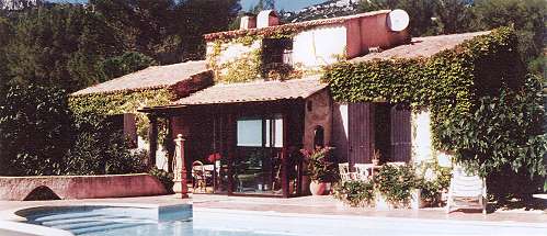 Landhaus in Sdfrankreich mit Pool bei Toulon und Cuers