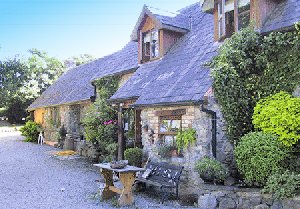 restauriertes Bauernhaus im County Westmeath von Irland