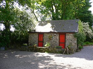 Nebengelass vom Bauernhaus bei Ballymore Irland