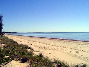 der eigene Strandabschnitt vom Einfamilienhaus in Toogoom bei Hervey Bay Australien