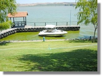 Ferienhaus am See Lago Rapel in Chile zum Kaufen