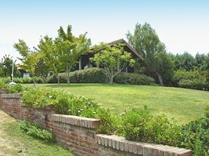 Chile Einfamilienhaus am See mit Uferfront und Seeblick zum Kaufen