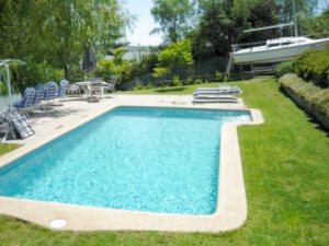 Haus Ferienhaus mit Pool Schwimmbecken am Lago Rapel in Chile