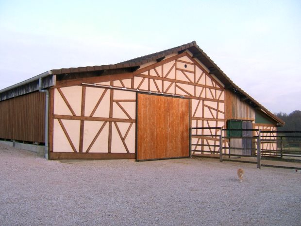 Nebengelass Scheune Hangar vom Landhaus