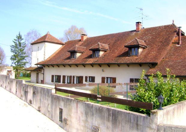 Landhaus mit Pferdehaltung und in der Franche-Comt Frankreich zum Kaufen