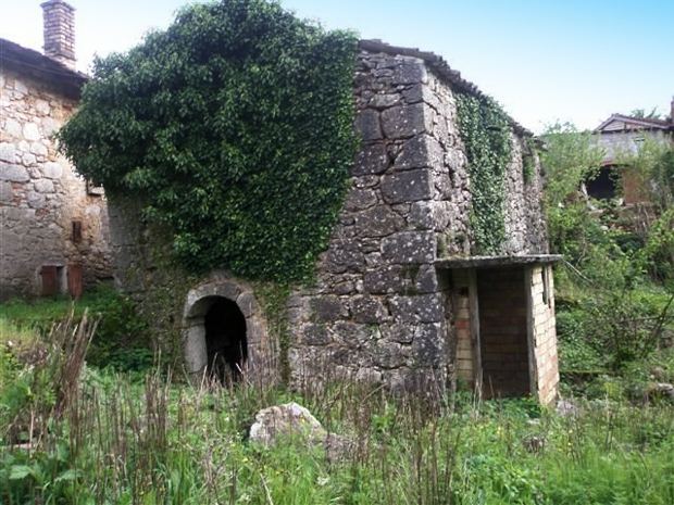 Kroatien Natursteinhuser Bauernhuser zum Ausbau Umbau Sanierung zum Kaufen