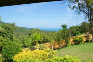 Grundstck vom Einfamilenhaus Ferienhaus auf Koh Samui