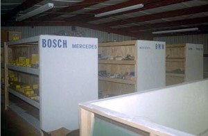 Lagerraum der Autowerkstatt