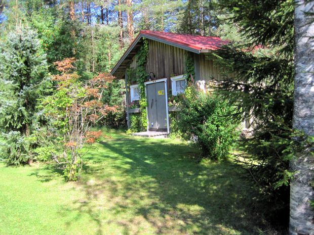 Holzschuppen mit Stromanschluss vom Ferienhaus Holzschuppen mit Stromanschluss vom Ferienhaus