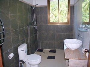 Bad vom Wohnhaus Bad vom Wohnhaus