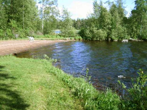 Baugrundstck mit See in Schweden zum Kaufen