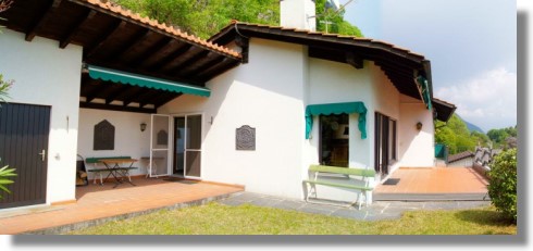 Brione sopra Minusio Einfamilienhaus mit Blick auf den Lago Maggiore der Schweiz