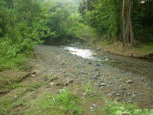 Grundstck mit dem Bagatwalan Creek