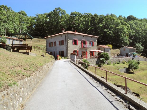 Wohnhaus in der Toskana mit groem Grundstck