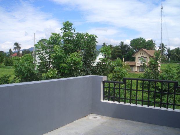 Balkon vom Ferienhaus in Calamba City