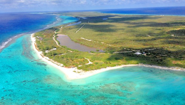 Baugrundst�cke am Meer und Strand von Little Cayman