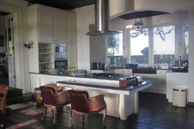 K�che der Luxusvilla