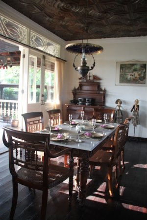 Essbereich der Luxusvilla