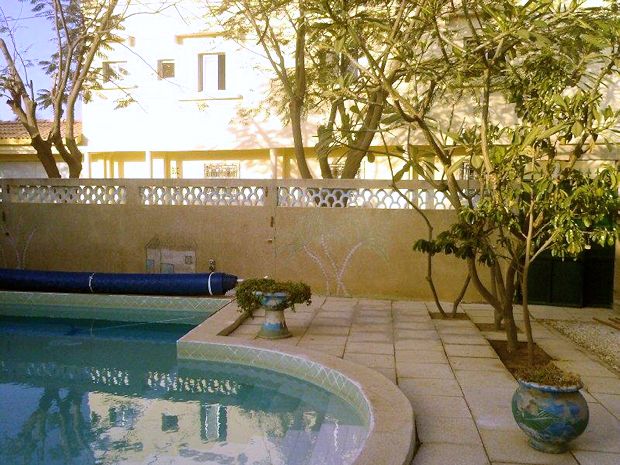 Pooldeck vom Wohnhaus