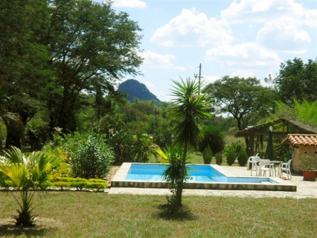 Pooldeck der Huser mit Blick zum Mbatovi