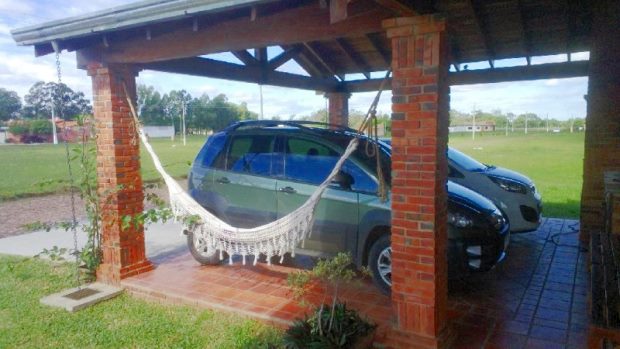 Carport vom Wohnhaus