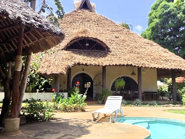 Einfamilienhaus mit Pool am Diani Beach Kenia