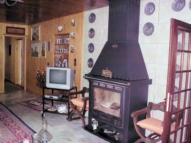 Wohnbereich vom Landhaus mit Kamin