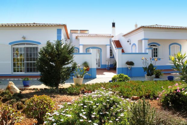 Einfamilienhaus mit Garten in Carvoeiro Portugal