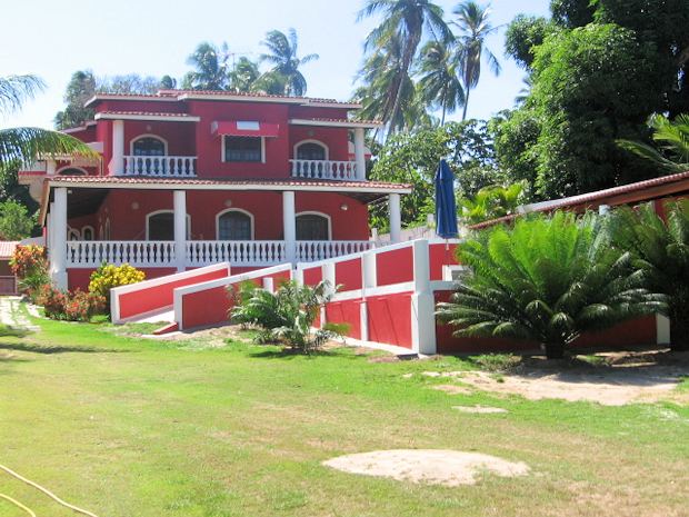 Villa in Monte Gordo Bahia Brasilien