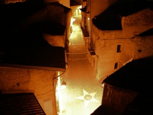 Rodi Milici in der Nacht