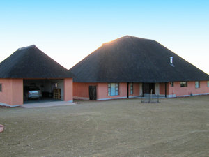 Privathaus mit Garage im Resort in Namibia