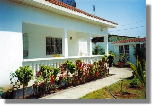 Einfamilienhaus unweit vom Meer und Strand bei Senegambia