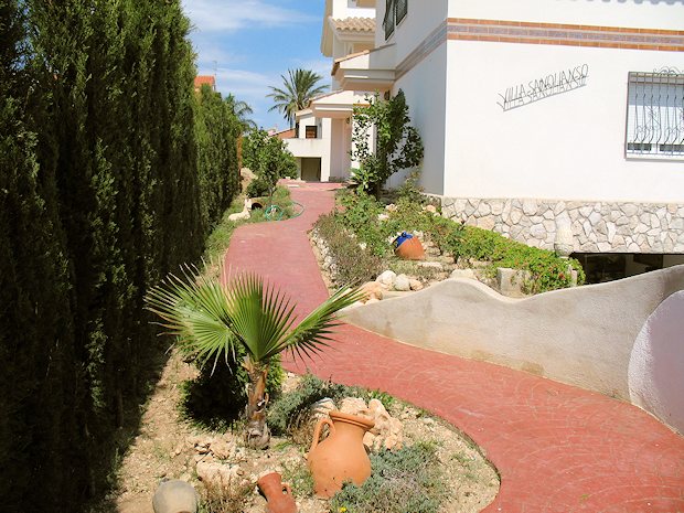 Grundstck vom Einfamilienhaus