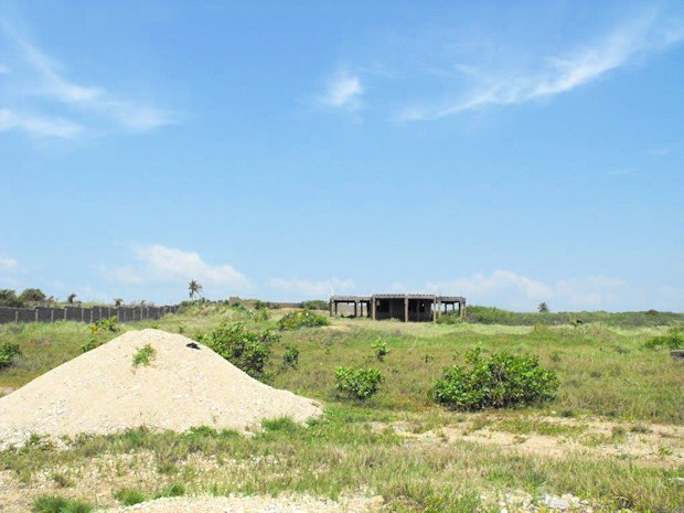 Villa Ausbauhaus mit groem Grundstck in Old Ningo Prampram Ghana