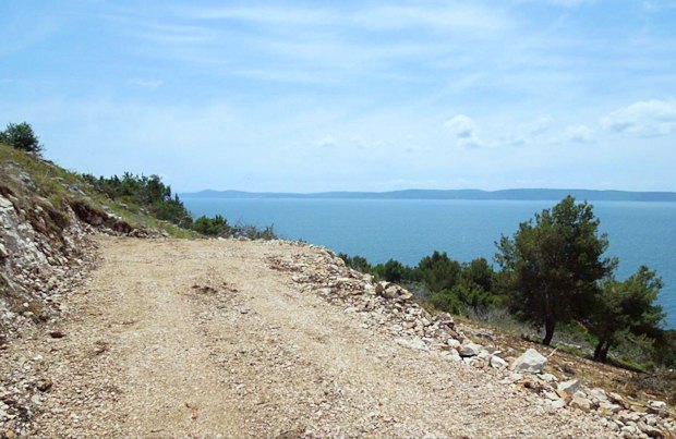 Ciovo Baugrundstck mit Meerblick zum Kaufen