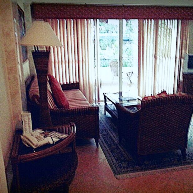 Wohnbereich vom Ferienapartment auf Boracay