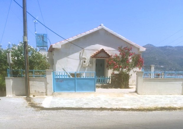 Ferienhaus zum Ausbau in Samos Vathy 