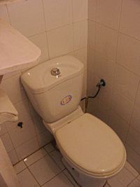 Toilette im Wohnhaus