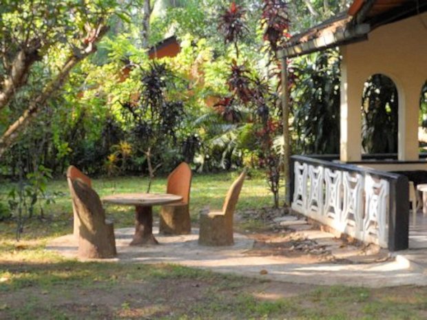 Terrasse vom Einfamilienhaus in Kosgoda