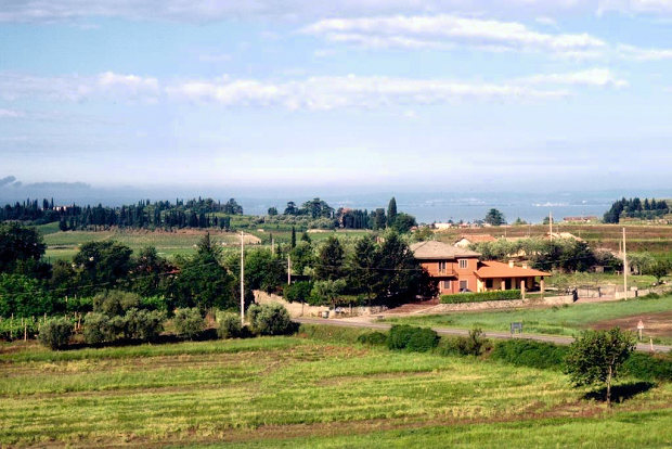 Ausblick vom Restaurant auf den Gardasee Italien