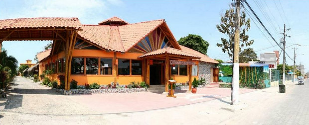 Pizzeria bei Esmeraldas Ecuador kaufen