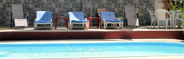Pooldeck der Pension