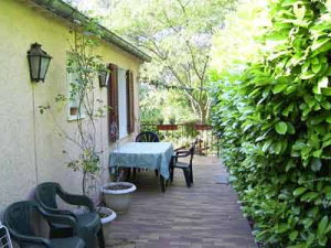 Terrasse vom Ferienhaus bei La Grand-Combe Terrasse vom Ferienhaus bei La Grand-Combe