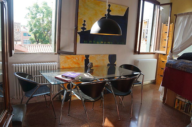 Schlafzimmer der Eigentumswohnung in Venedig