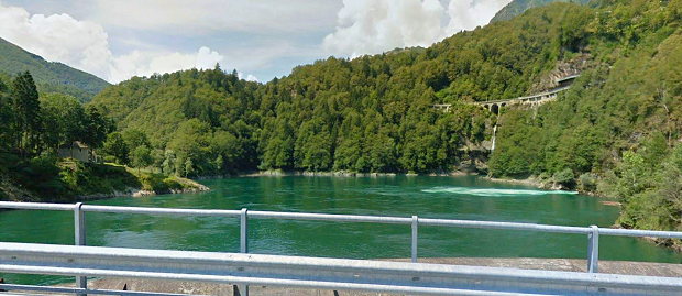 Lago di Palagnedra unweit vom Ferienhaus entfernt