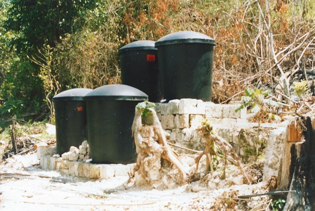 Wasserbehlter des Einfamilienhauses