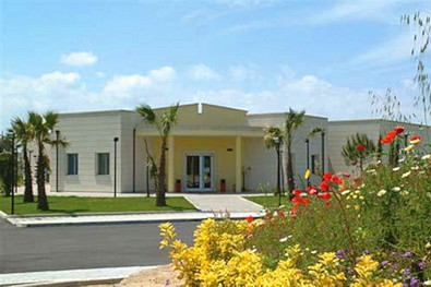 zu den Apartments der Ferienanlage