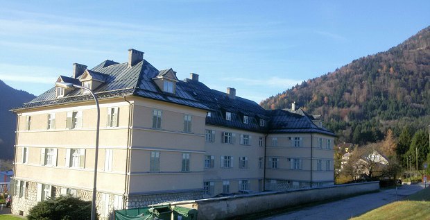 Wohnhaus mit Eigentumswohnungen in Arnoldstein Unterthrl